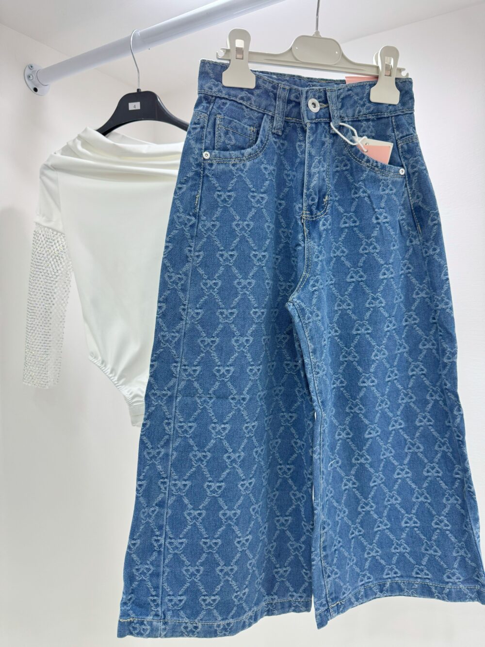 Jeans fantasia a palazzo